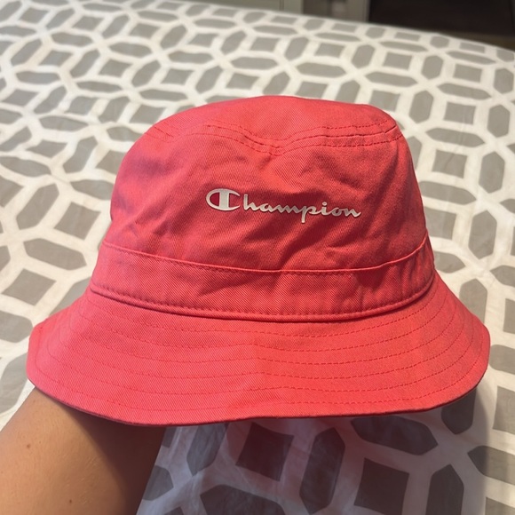 Champion Bucket Hat! - Picture 4 of 7